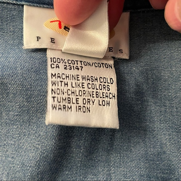 Talbots’s Button Down Short Sleeve Blue Shirt Size - Petite - Picture 4 of 5